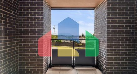 Residential - Condo/Apartment - Surrey, Canada - Canada