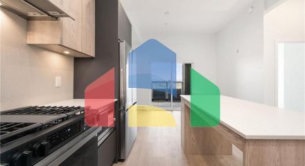 Residential - Condo/Apartment - Surrey, Canada - Canada