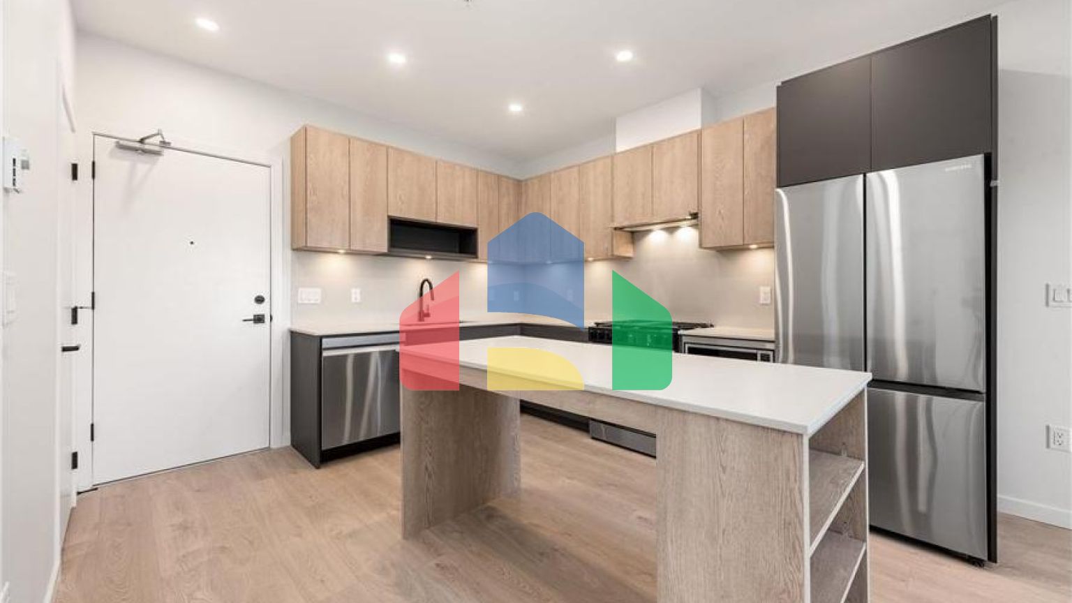 Residential - Condo/Apartment - Surrey, Canada - Canada