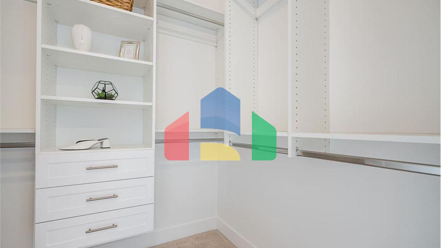 Residential - Single Family Home - Surrey, Canada - Canada