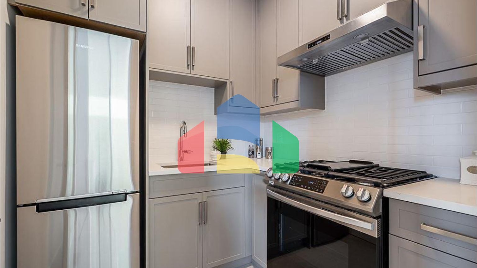 Residential - Single Family Home - Surrey, Canada - Canada