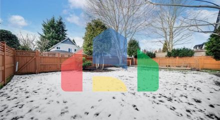 Residential - Single Family Home - Surrey, Canada - Canada