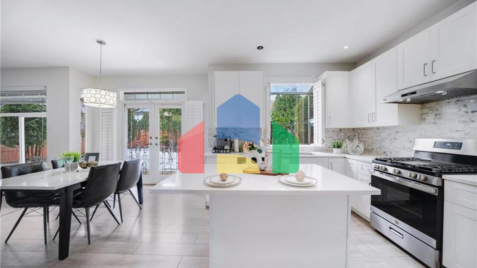 Residential - Single Family Home - Surrey, Canada - Canada