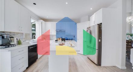 Residential - Single Family Home - Surrey, Canada - Canada