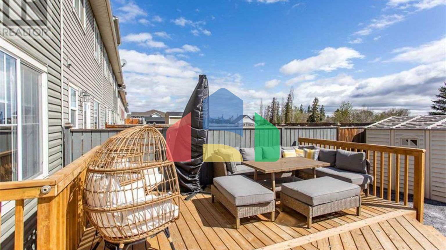 Residential - Single Family Home - Sylvan Lake, Canada - Canada