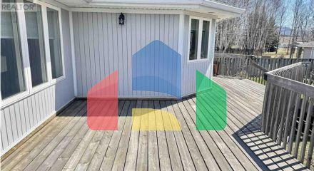 Residential - Single Family Home - Thunder Bay, Canada - Canada