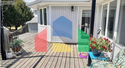 Residential - Single Family Home - Thunder Bay, Canada - Canada