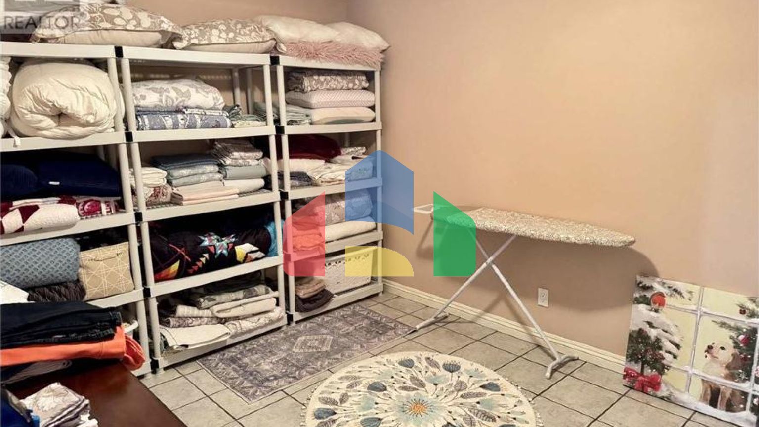 Residential - Single Family Home - Thunder Bay, Canada - Canada