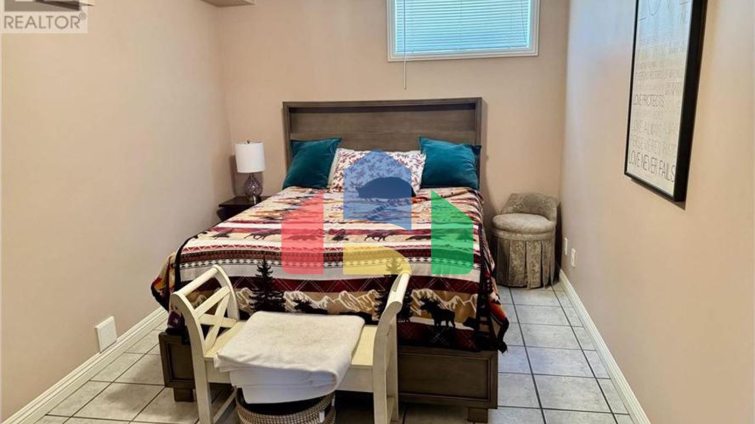 Residential - Single Family Home - Thunder Bay, Canada - Canada