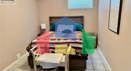 Residential - Single Family Home - Thunder Bay, Canada - Canada