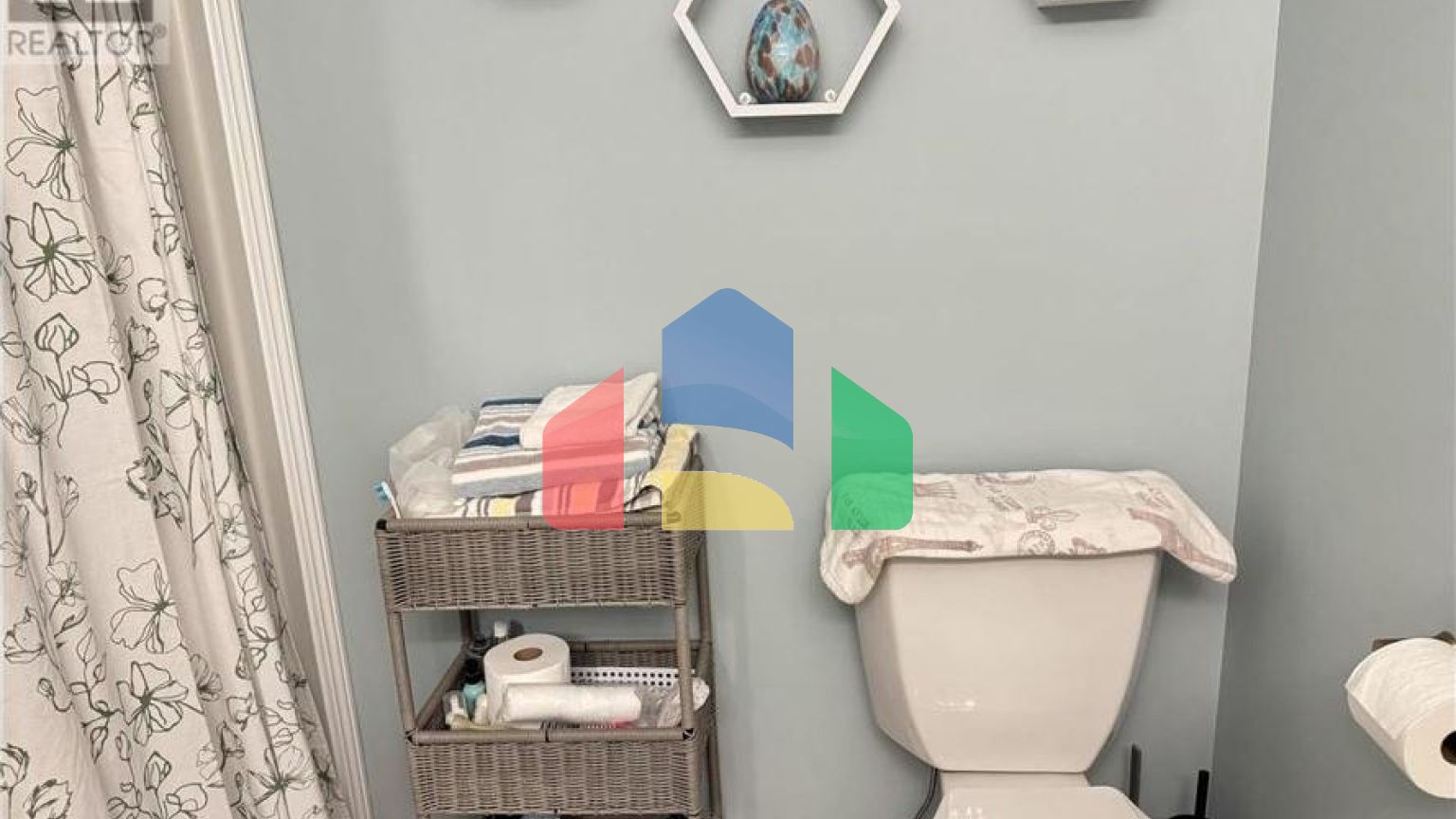 Residential - Single Family Home - Thunder Bay, Canada - Canada