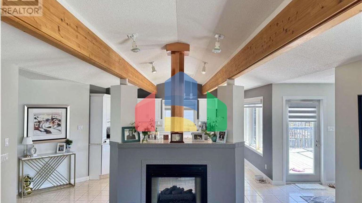 Residential - Single Family Home - Thunder Bay, Canada - Canada