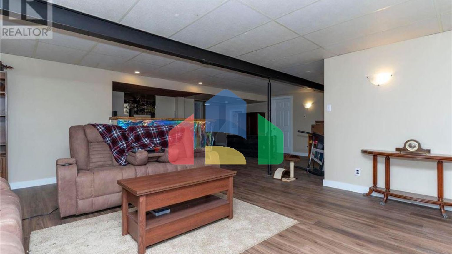 Residential - Single Family Home - Thunder Bay, Canada - Canada