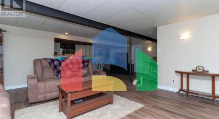 Residential - Single Family Home - Thunder Bay, Canada - Canada