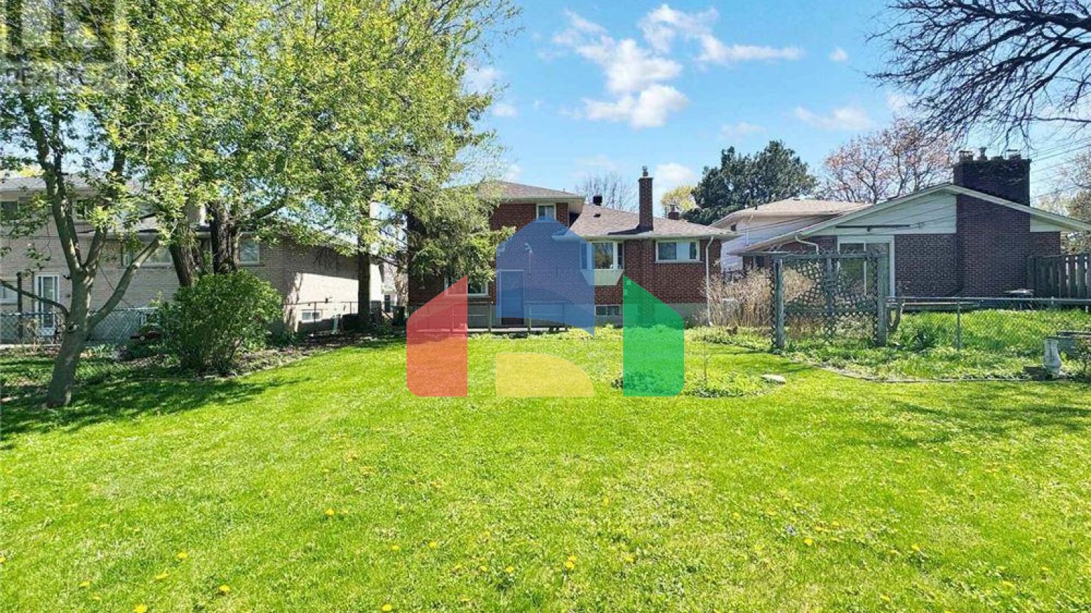 Residential - Single Family Home - Toronto, Canada - Canada