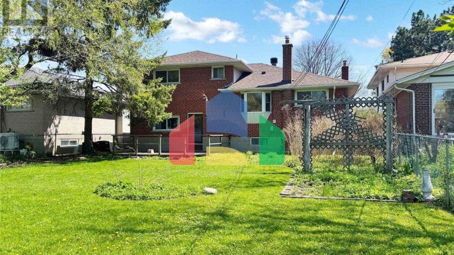 Residential - Single Family Home - Toronto, Canada - Canada