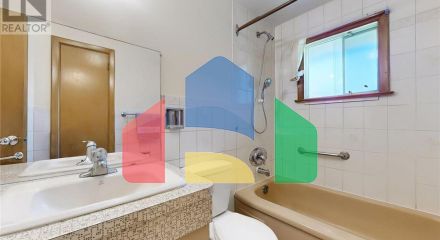 Residential - Single Family Home - Toronto, Canada - Canada