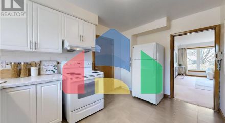 Residential - Single Family Home - Toronto, Canada - Canada