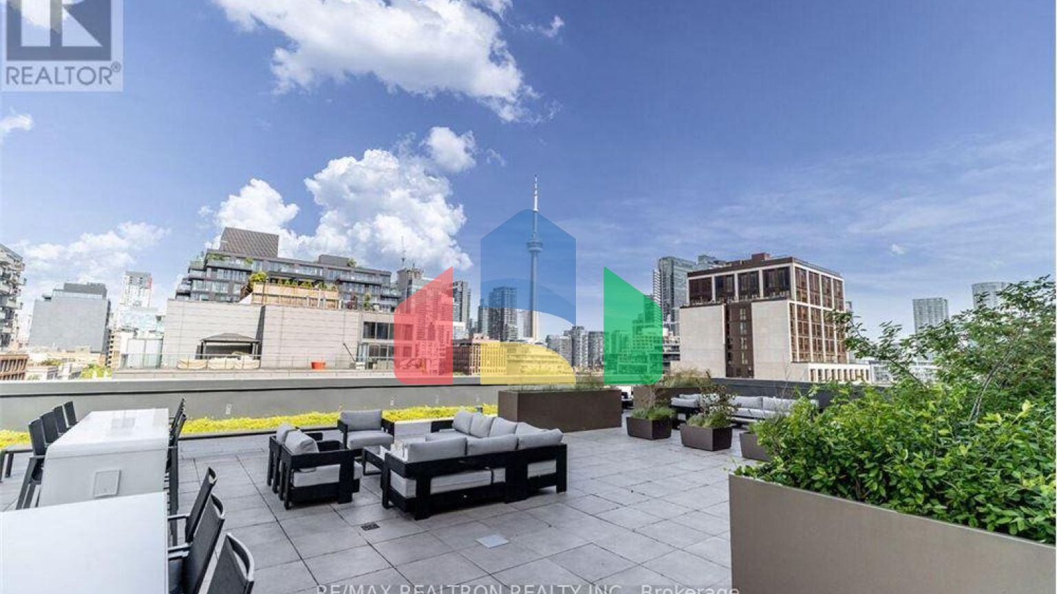 Residential - Condo/Apartment - Toronto, Canada - Canada