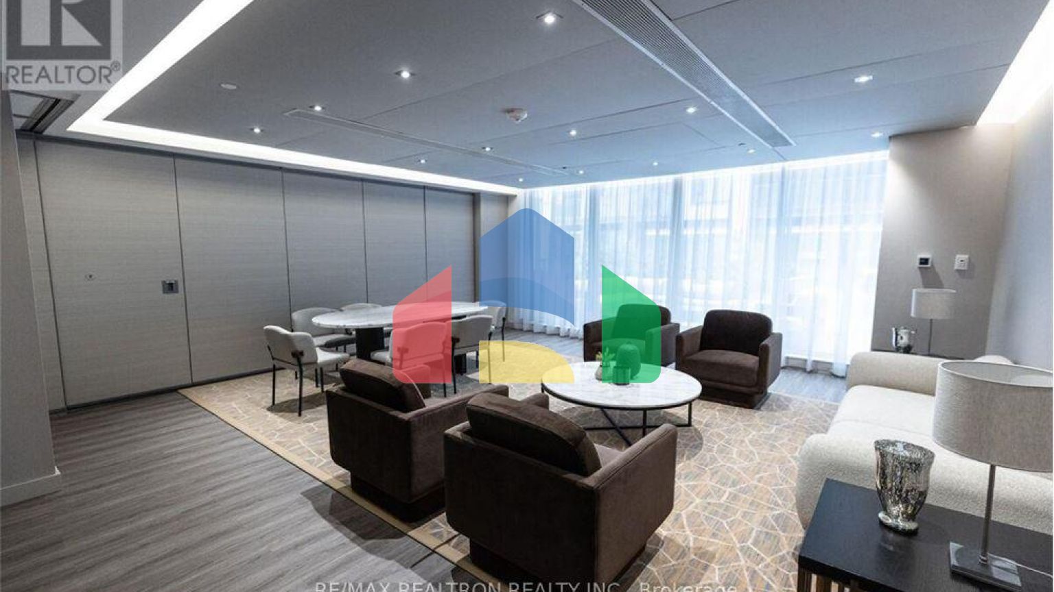 Residential - Condo/Apartment - Toronto, Canada - Canada