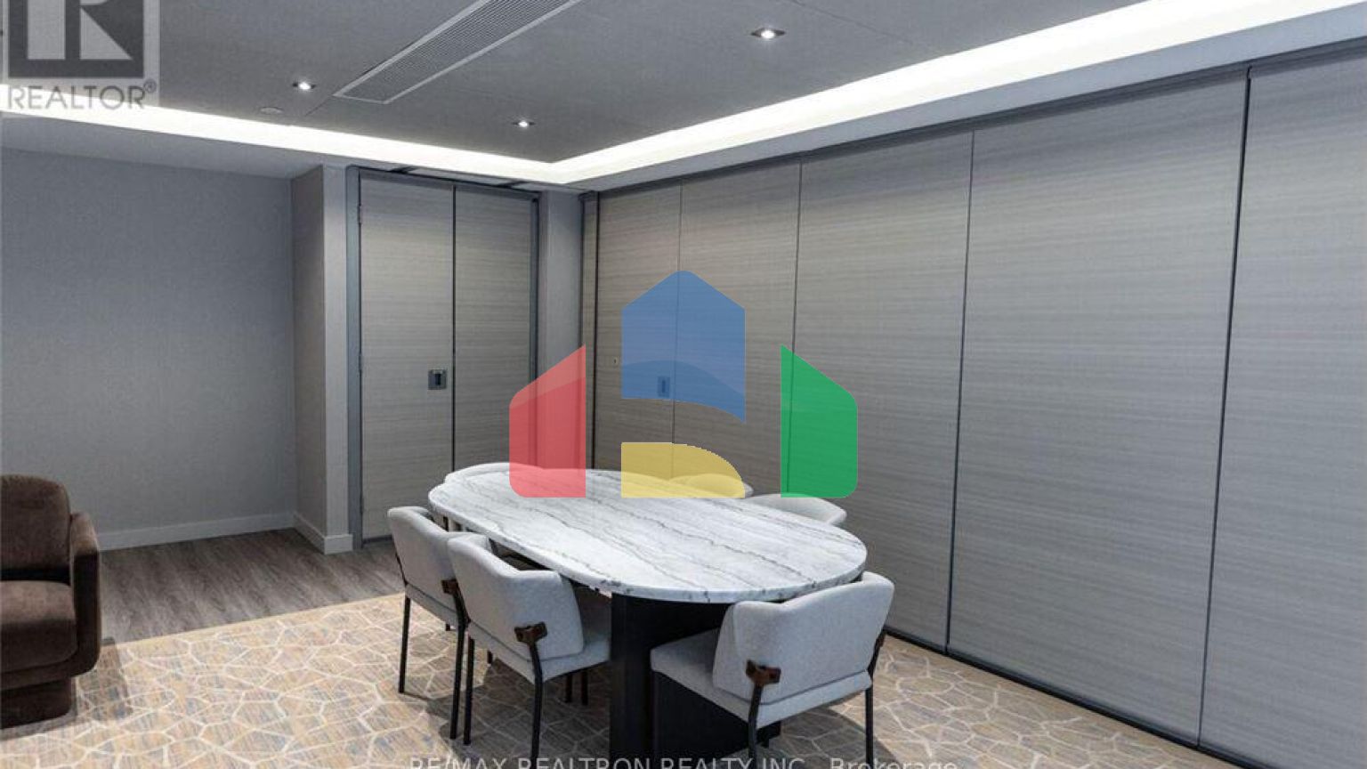 Residential - Condo/Apartment - Toronto, Canada - Canada