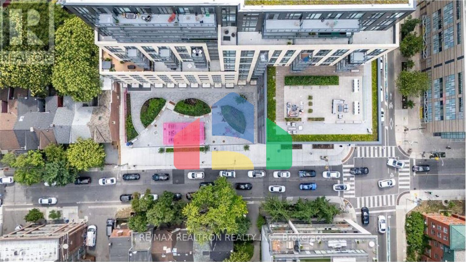 Residential - Condo/Apartment - Toronto, Canada - Canada