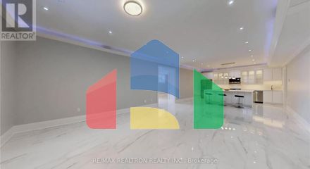 Residential - Single Family Home - Toronto, Canada - Canada