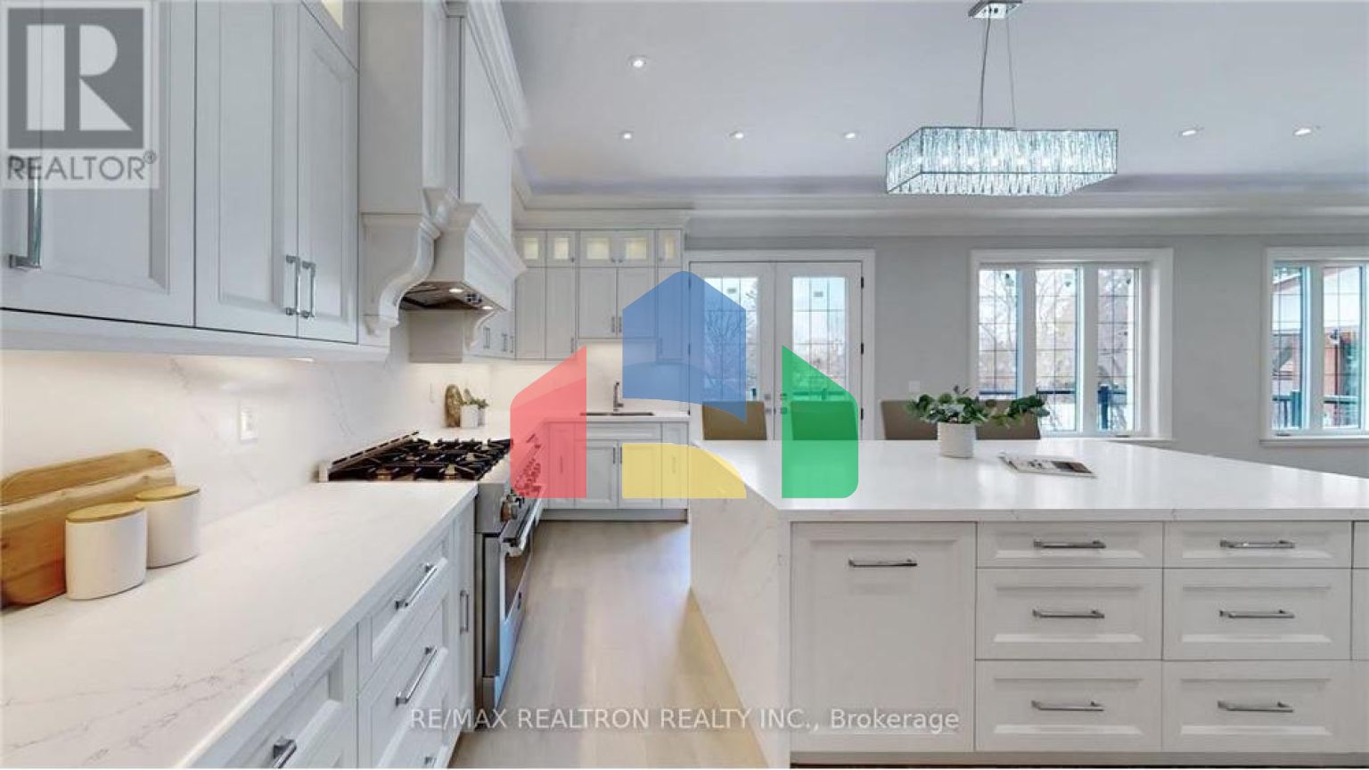 Residential - Single Family Home - Toronto, Canada - Canada