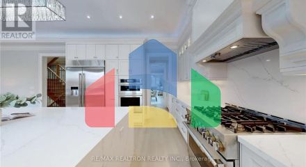 Residential - Single Family Home - Toronto, Canada - Canada