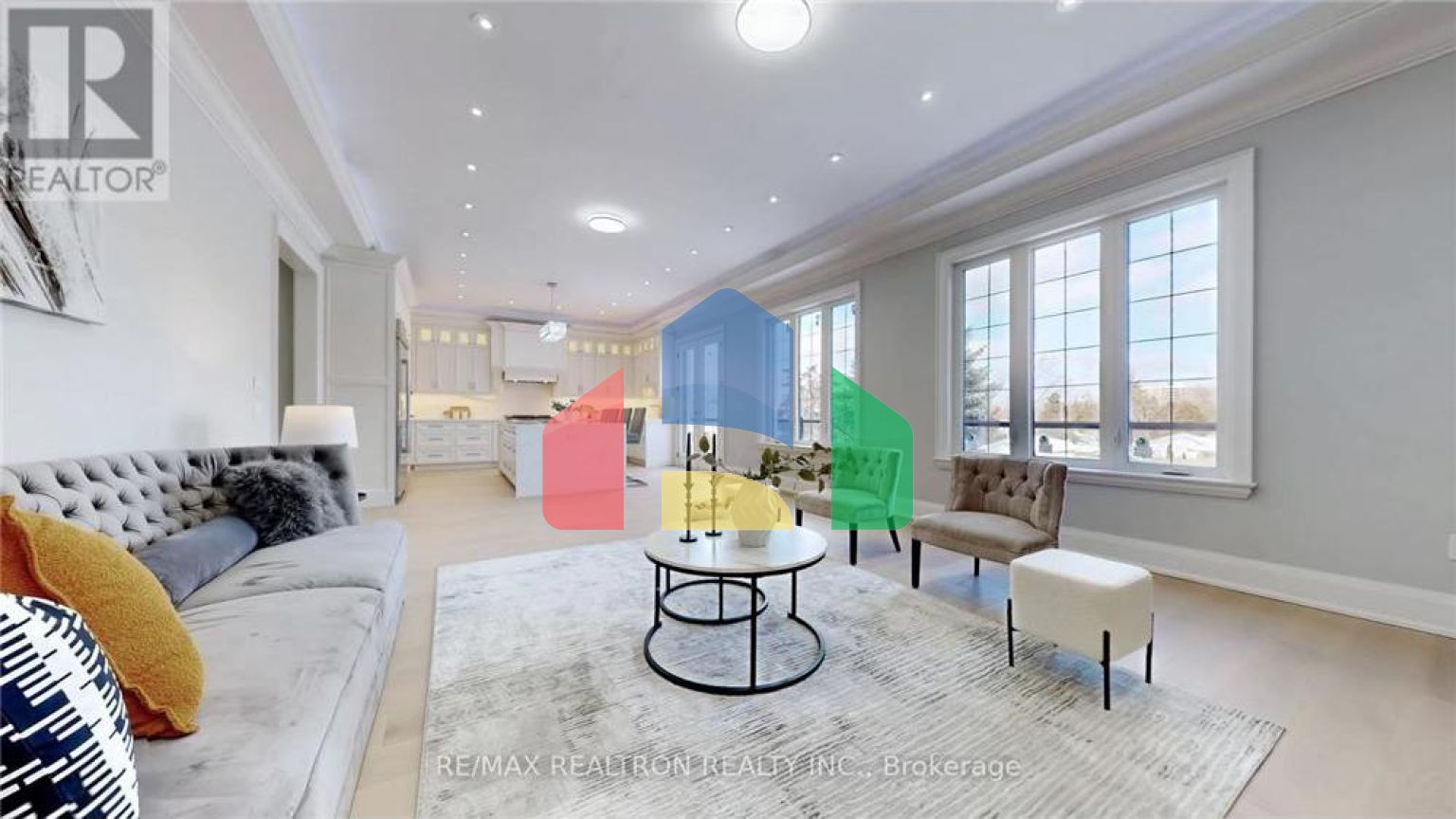 Residential - Single Family Home - Toronto, Canada - Canada