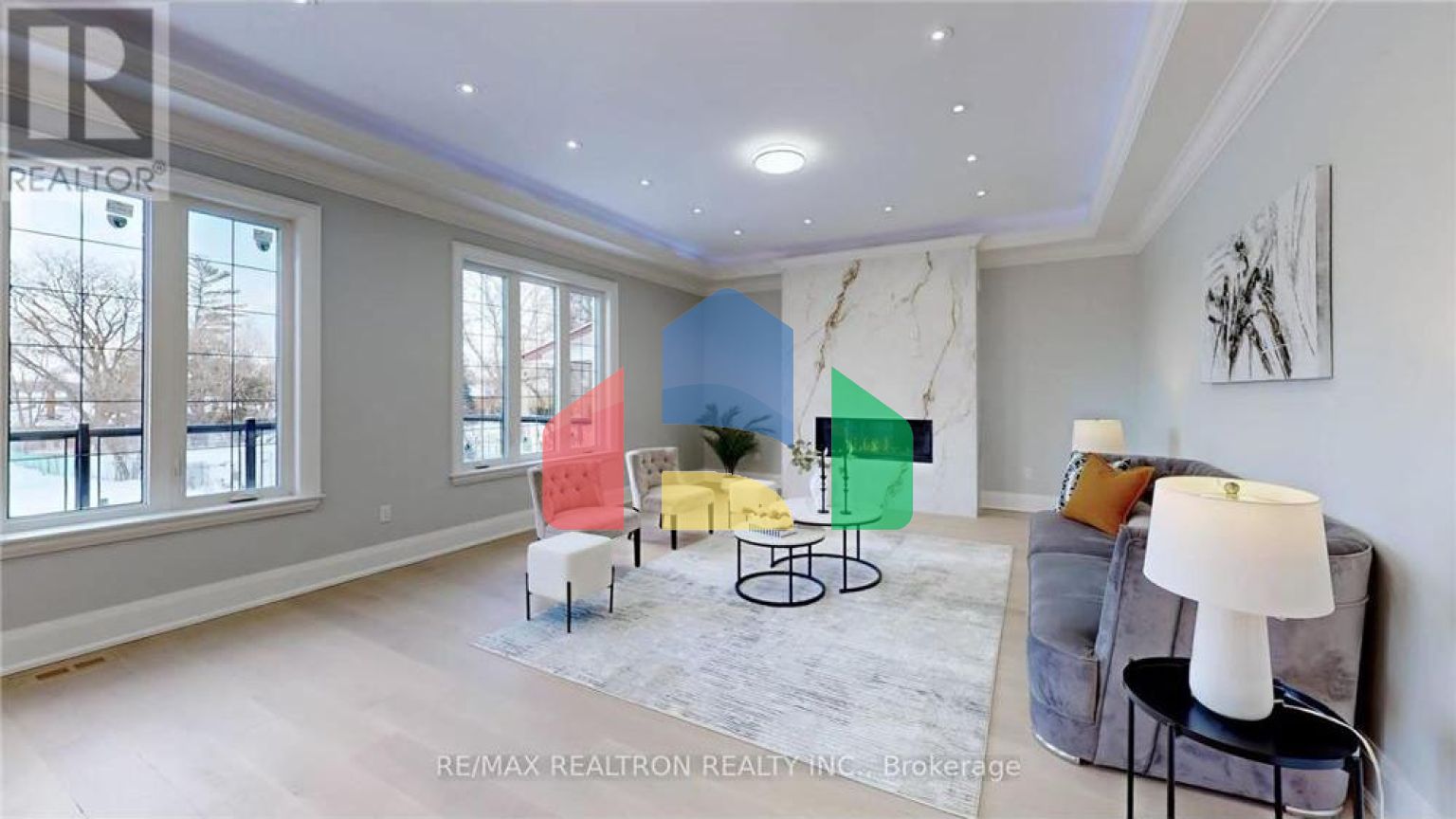 Residential - Single Family Home - Toronto, Canada - Canada