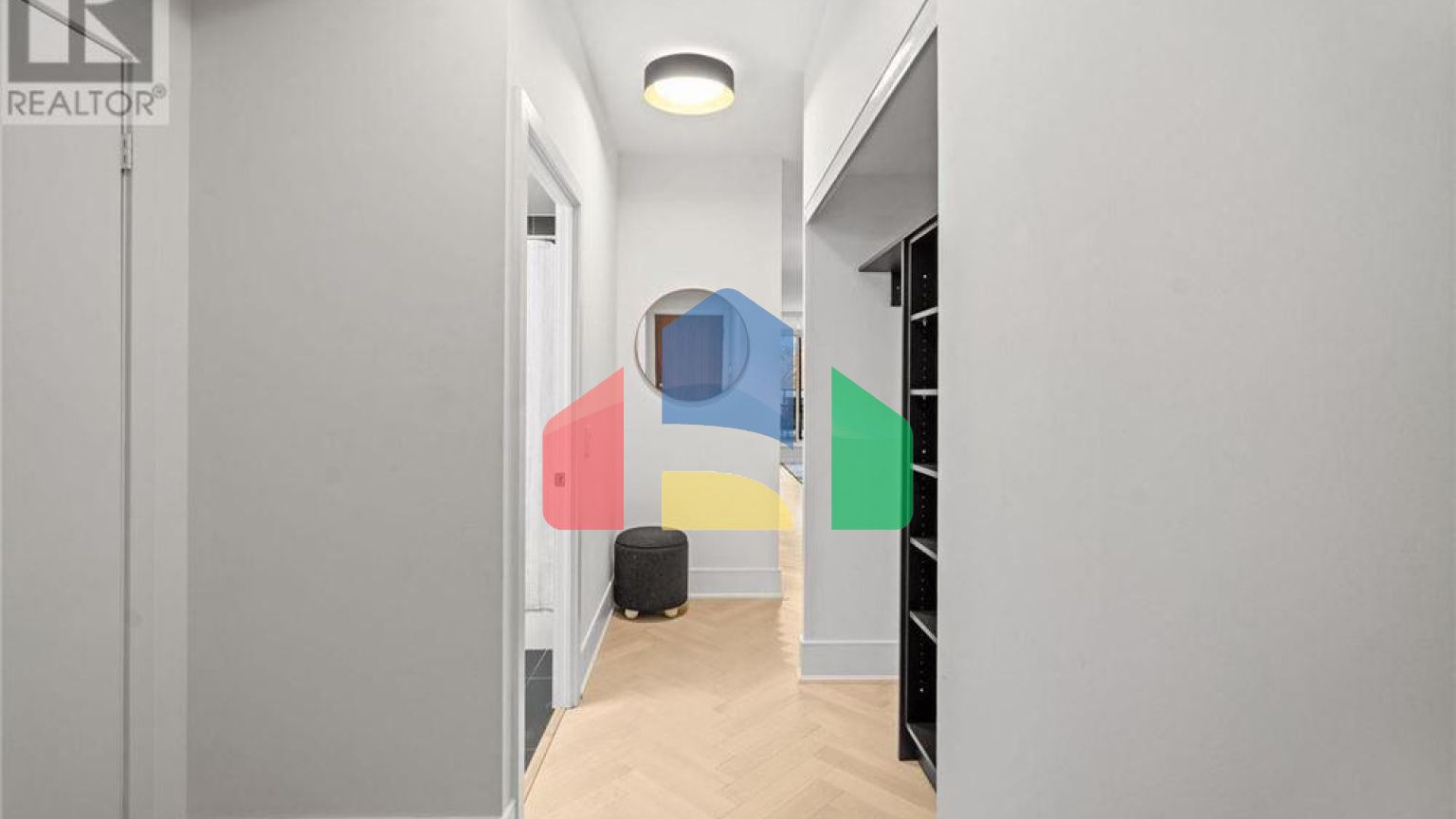 Residential - Condo/Apartment - Toronto, Canada - Canada