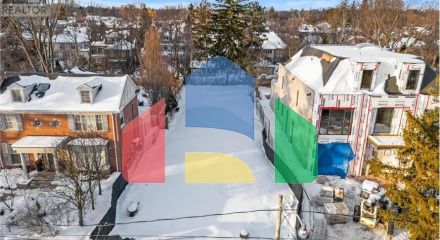 Residential - Vacant Land - Toronto, Canada - Canada