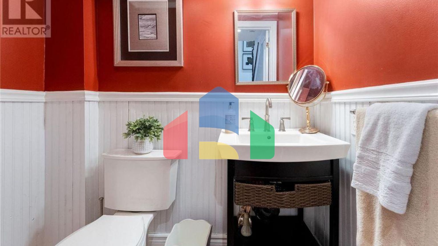 Residential - Single Family Home - Toronto, Canada - Canada