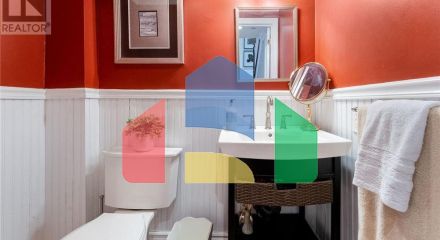 Residential - Single Family Home - Toronto, Canada - Canada