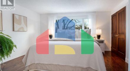 Residential - Single Family Home - Toronto, Canada - Canada