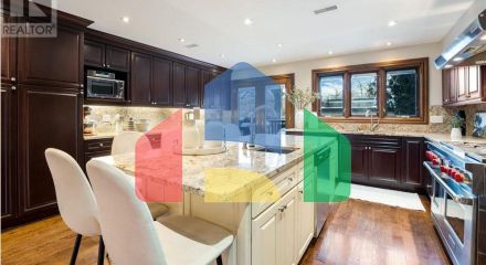 Residential - Single Family Home - Toronto, Canada - Canada