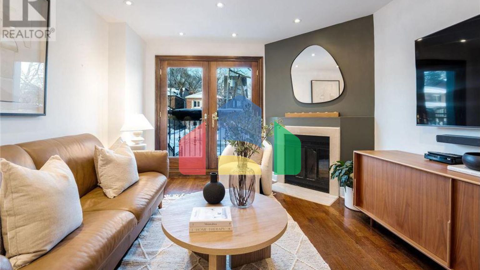 Residential - Single Family Home - Toronto, Canada - Canada