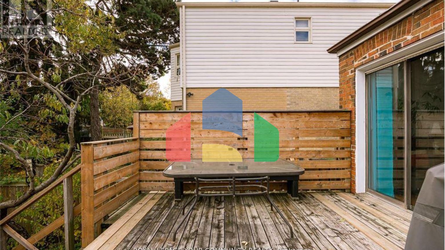 Residential - Single Family Home - Toronto, Canada - Canada