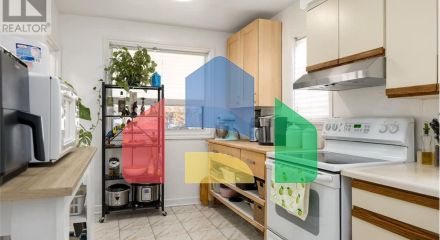 Residential - Single Family Home - Toronto, Canada - Canada