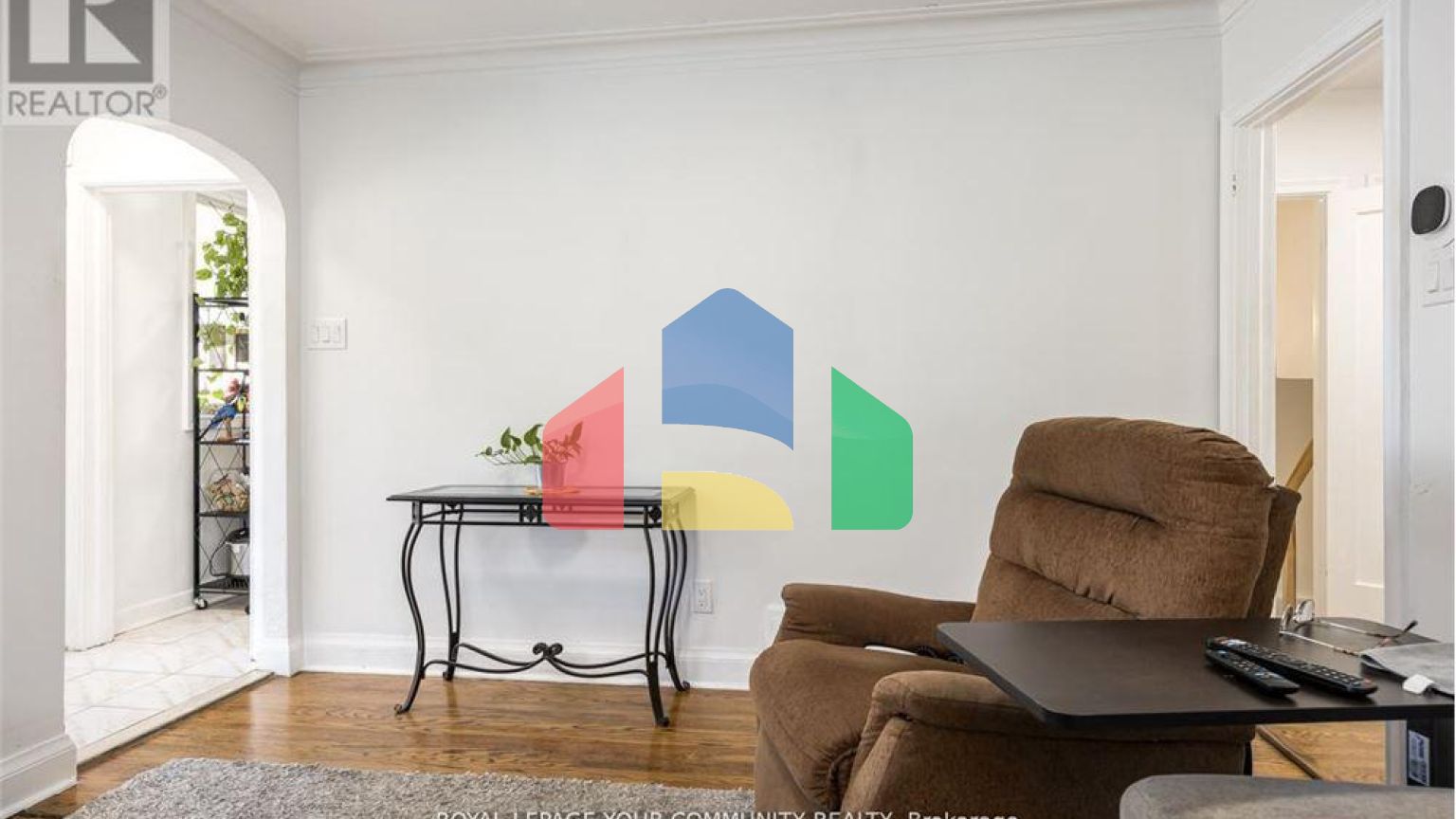 Residential - Single Family Home - Toronto, Canada - Canada