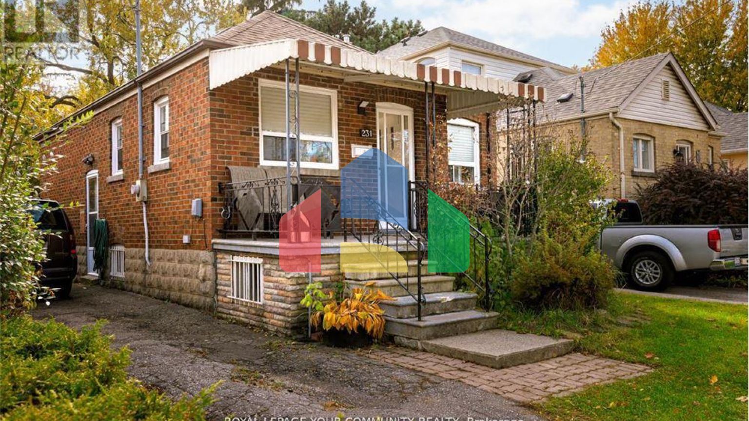 Residential - Single Family Home - Toronto, Canada - Canada