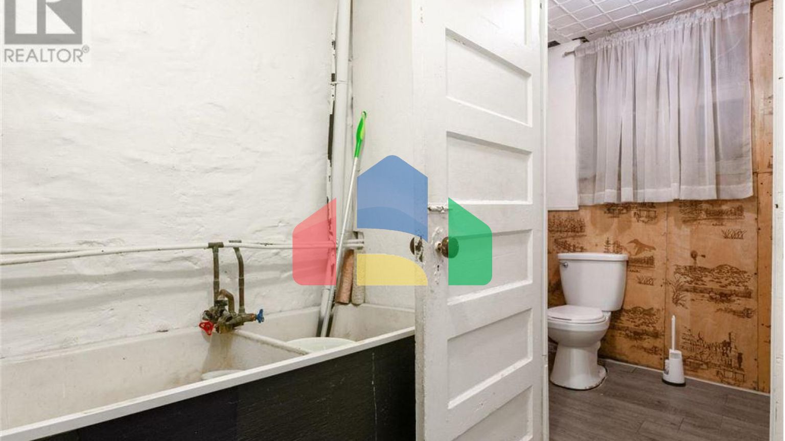 Commercial - Commercial/Retail - Toronto, Canada - Canada