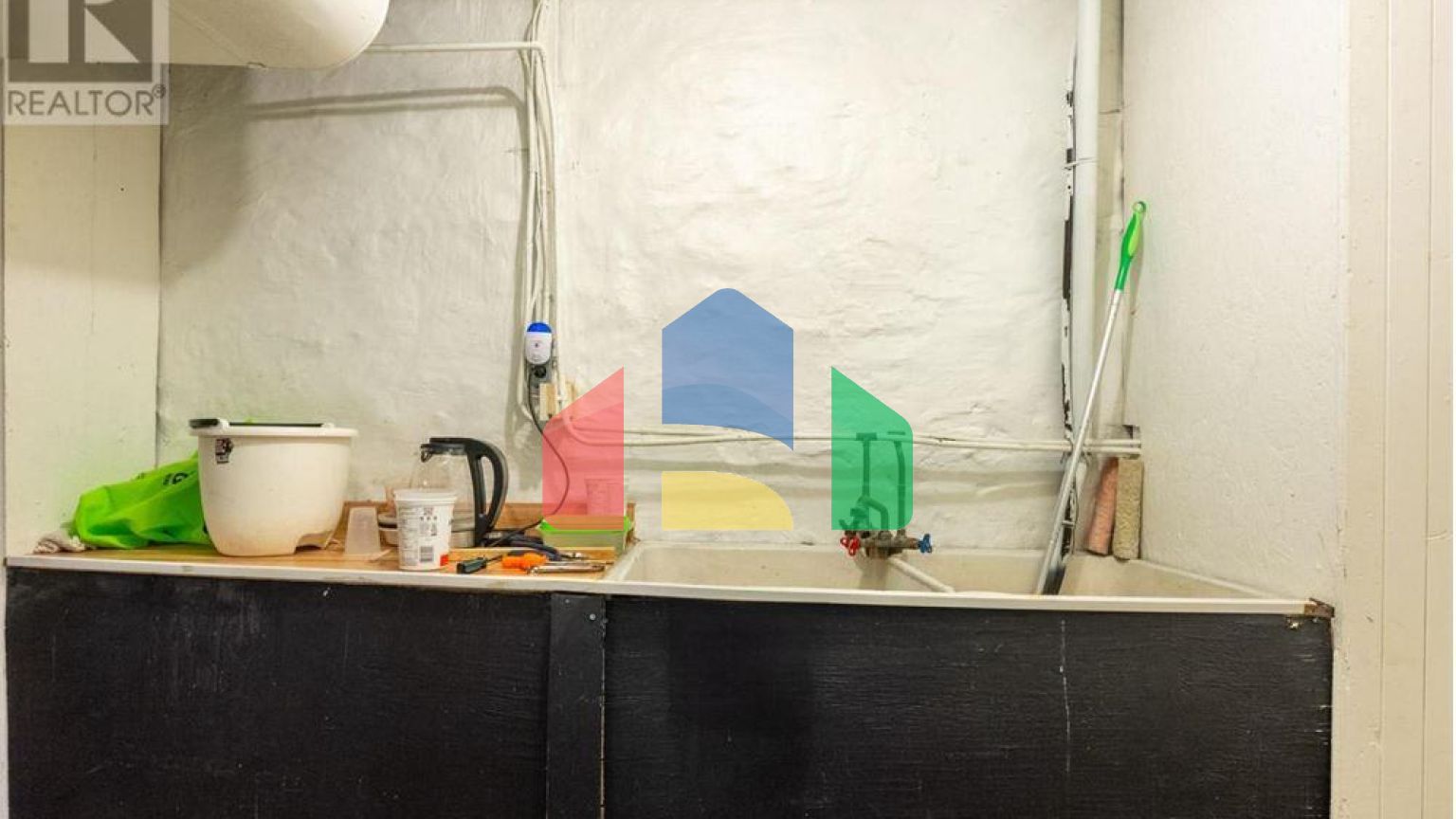 Commercial - Commercial/Retail - Toronto, Canada - Canada