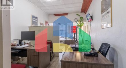 Commercial - Commercial/Retail - Toronto, Canada - Canada