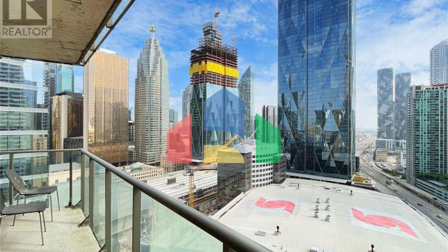 Residential - Condo/Apartment - Toronto, Canada - Canada