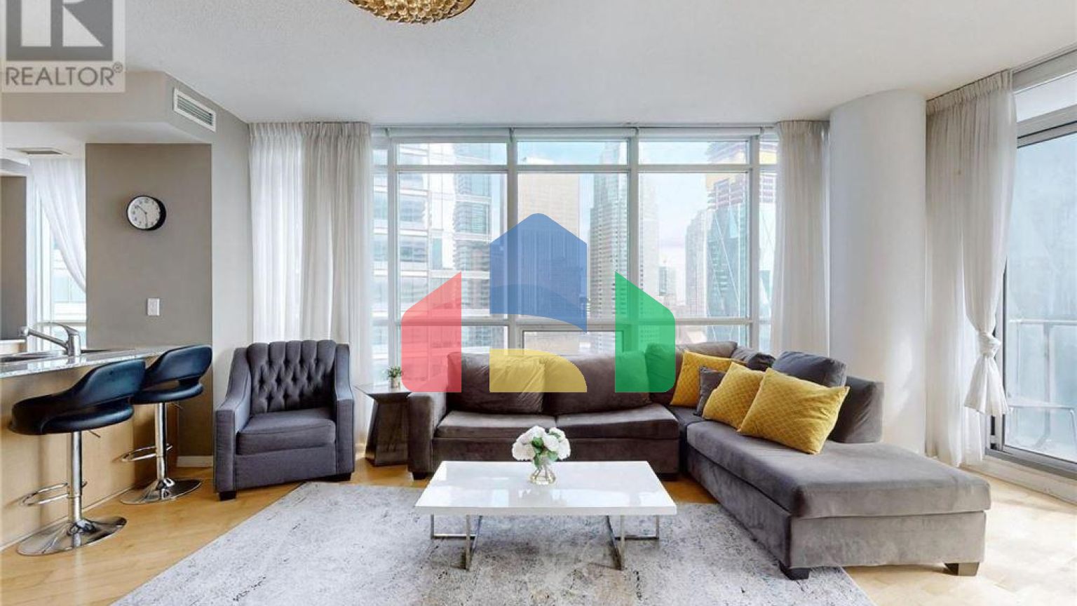 Residential - Condo/Apartment - Toronto, Canada - Canada