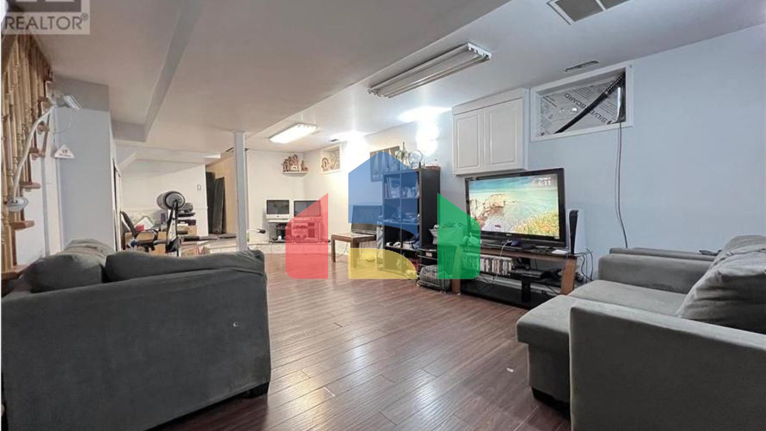 Residential - Single Family Home - Toronto, Canada - Canada