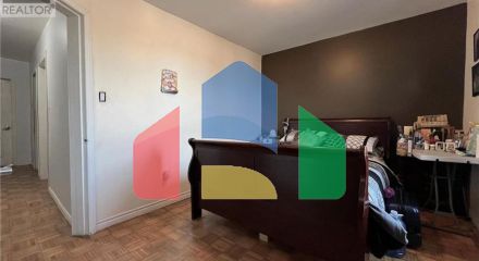 Residential - Single Family Home - Toronto, Canada - Canada