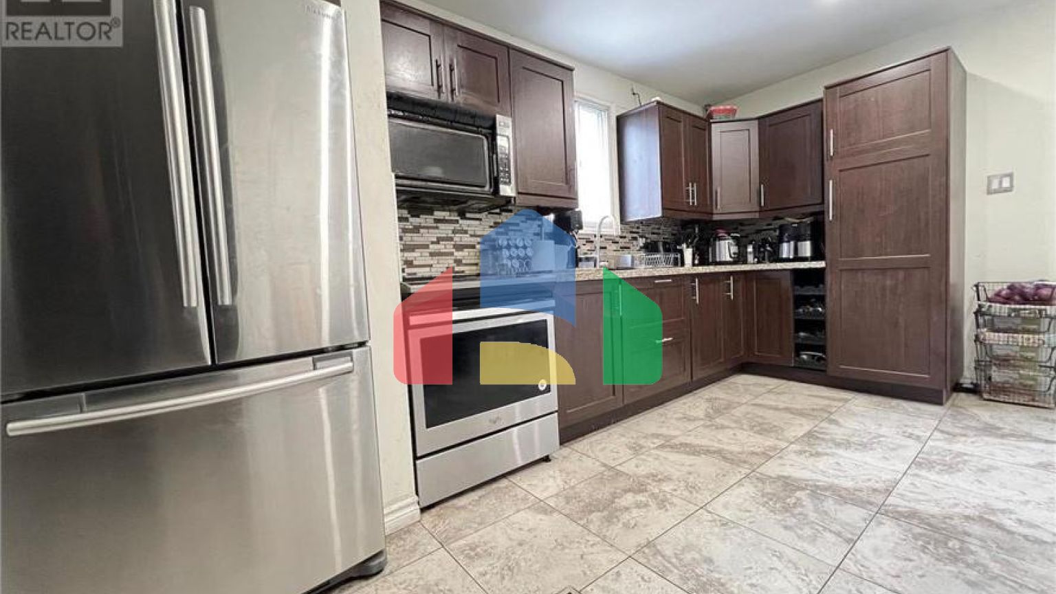 Residential - Single Family Home - Toronto, Canada - Canada